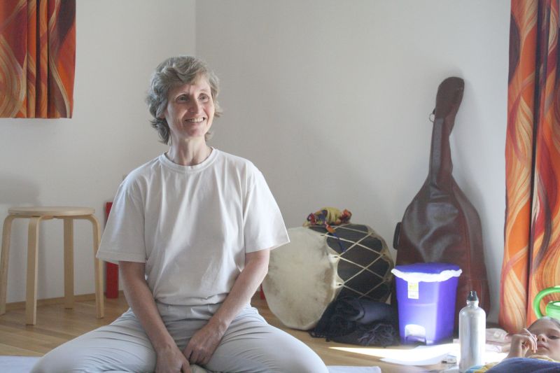 dechen-vor-trommel-bearbeitet-800